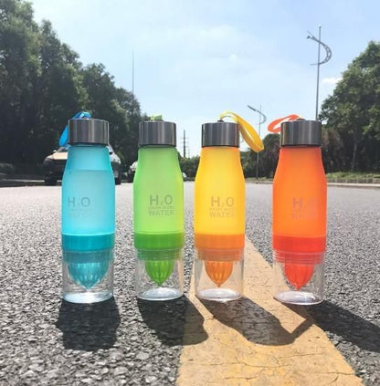 Plastic Portable Lemon Juice Bottle 650ml - noQMall