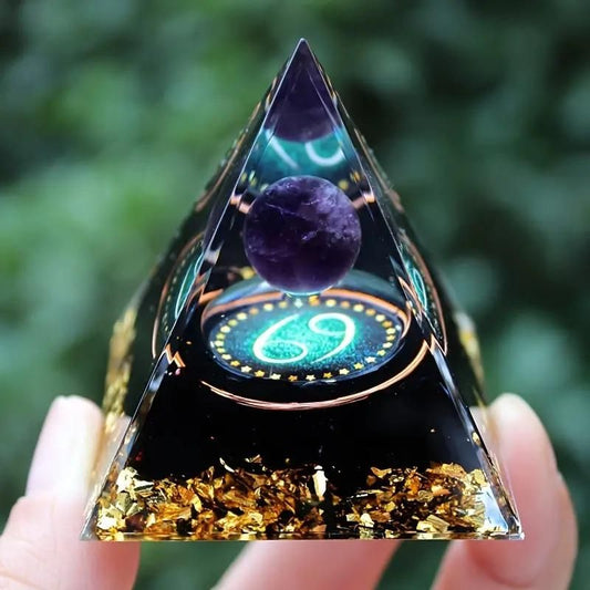 Powerful Chakra Orgone Pyramid for Reiki Healing and Energy Balance - noQMall