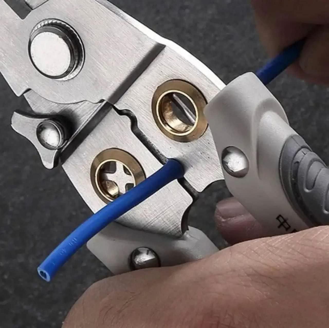 Multi-functional wire stripper & Cutter - noQMall